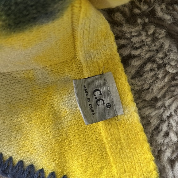 C&C Infinity Scarf - Picture 5 of 7